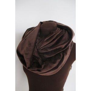 BRAND NEW PLUSH INFINITY SCARF BROWN
